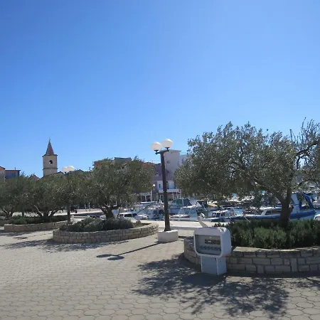 アパート Maslina-3 By Interhome