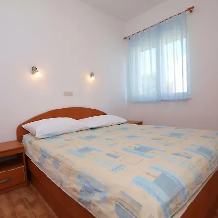 Lägenhet Apartment Maslina-3 By Interhome *